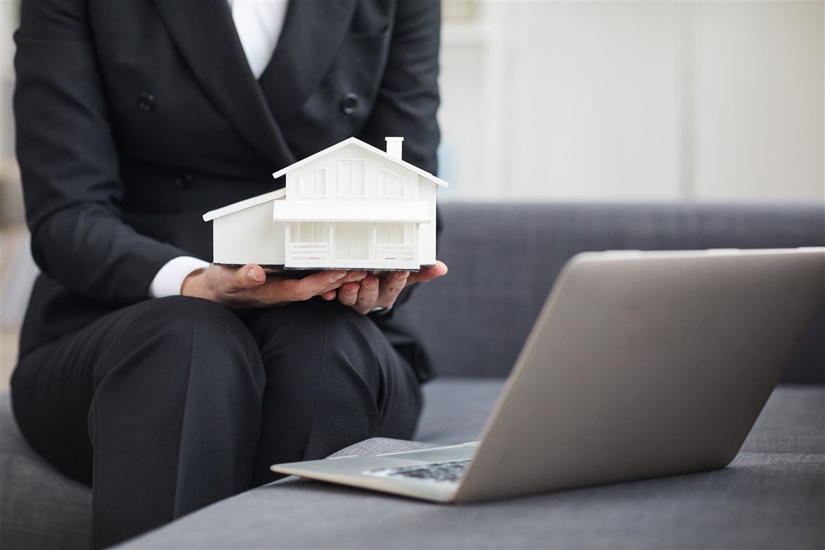 Comparatif : quel logiciel IA d’aide choisir quand on est agent immobilier ?