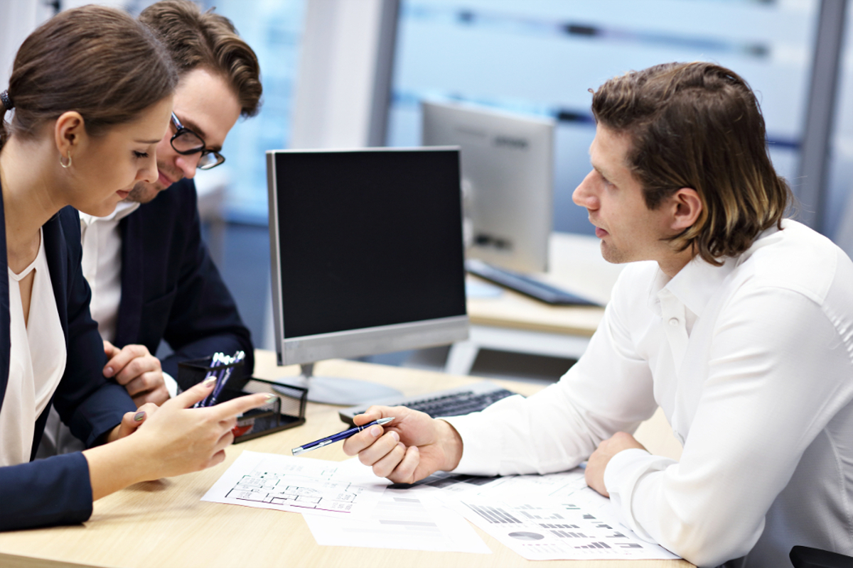 Les avantages et les inconvénients de la gestion locative déléguée versus la gestion locative autonome